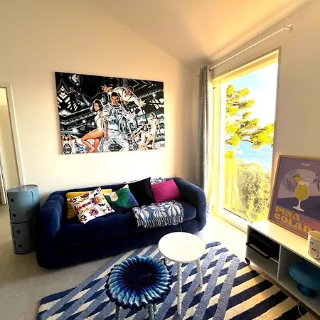 Casa Favelas Design Monaco Διαμέρισμα *