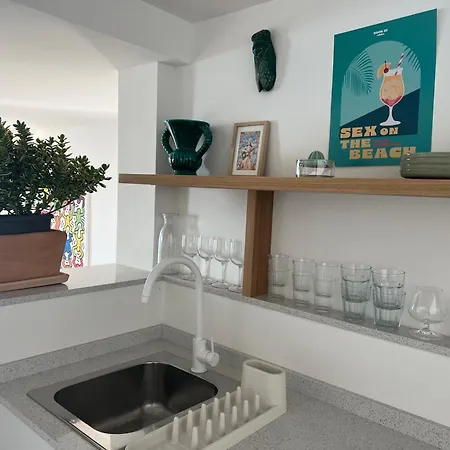 Casa Favelas Design Monaco 卡普戴尔