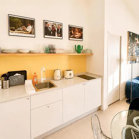 Casa Favelas Design Monaco 公寓 卡普戴尔