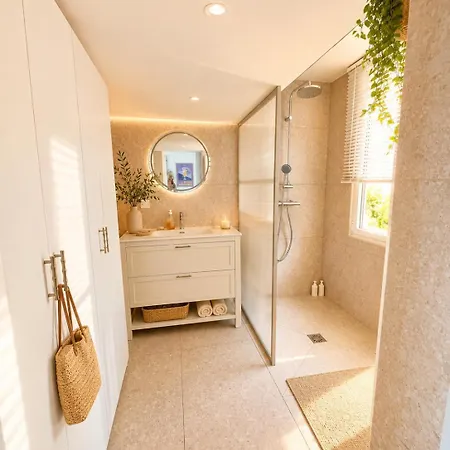 아파트 Casa Favelas Design Monaco 카프다일