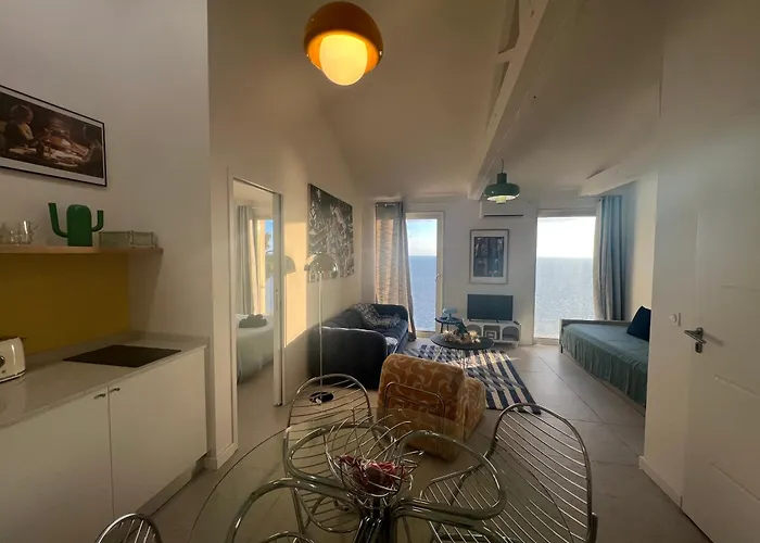 Casa Favelas, Vue Et Proche De Monaco Appartement